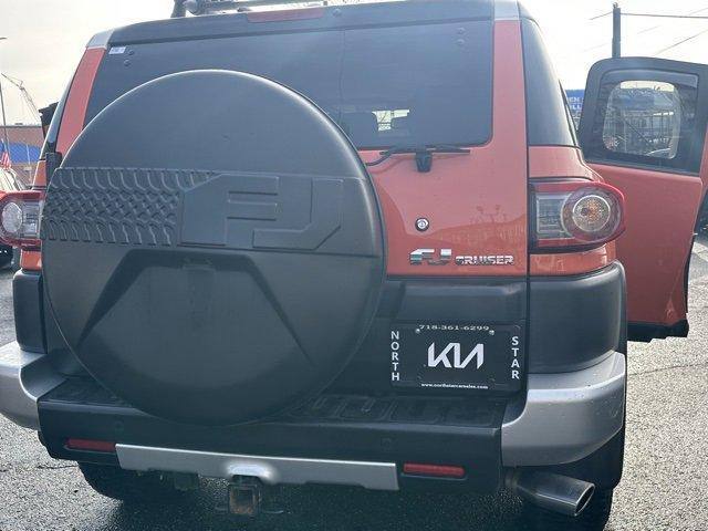 2014 Toyota FJ Cruiser Base