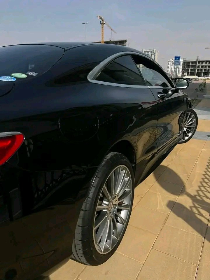 Mercedes Benz S550