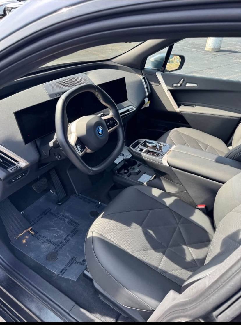 2024 BMW iX xDrive50 Sport Utility 4D