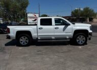 2018 GMC Sierra 1500 Crew Cab SLT  V8, 5.3L – 4×4