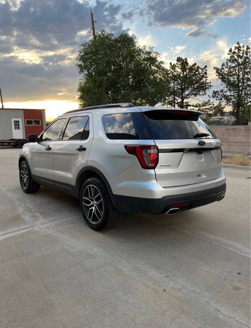 2016 Ford Explorer • Sport Utility 4D