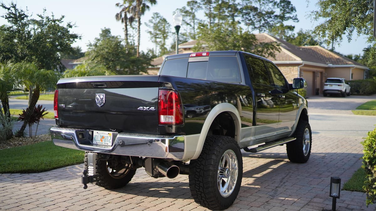 Dodge Ram 2500 Heavy Duty Laramie 4×4