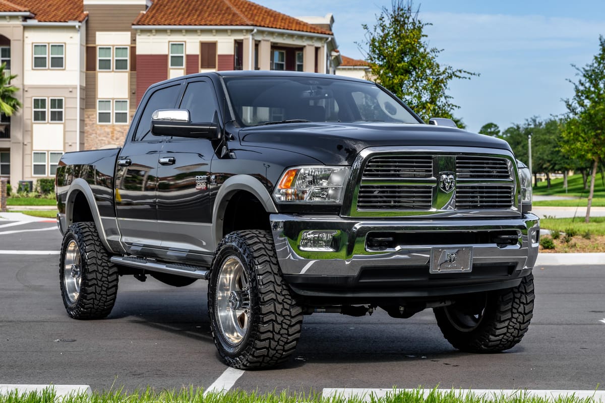 Dodge Ram 2500 Heavy Duty Laramie 4×4