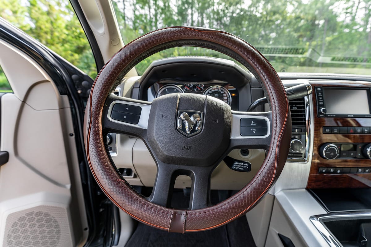 Dodge Ram 2500 Heavy Duty Laramie 4×4