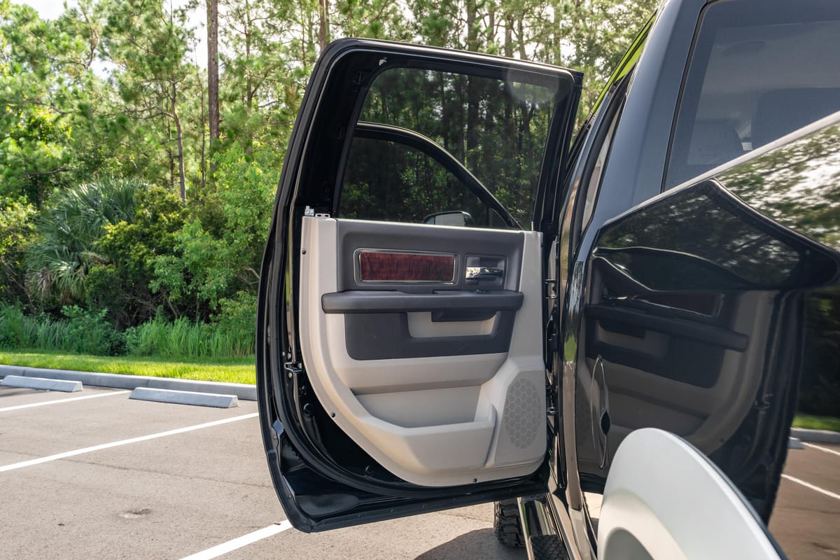 Dodge Ram 2500 Heavy Duty Laramie 4×4