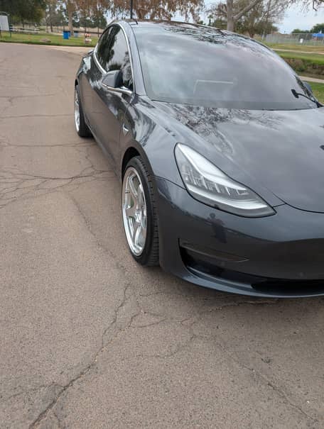 2018 Tesla Model 3 Performance