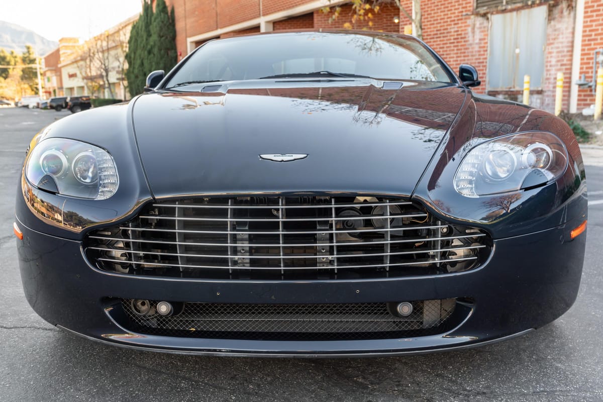 2009 Aston Martin V8 Vantage Coupe