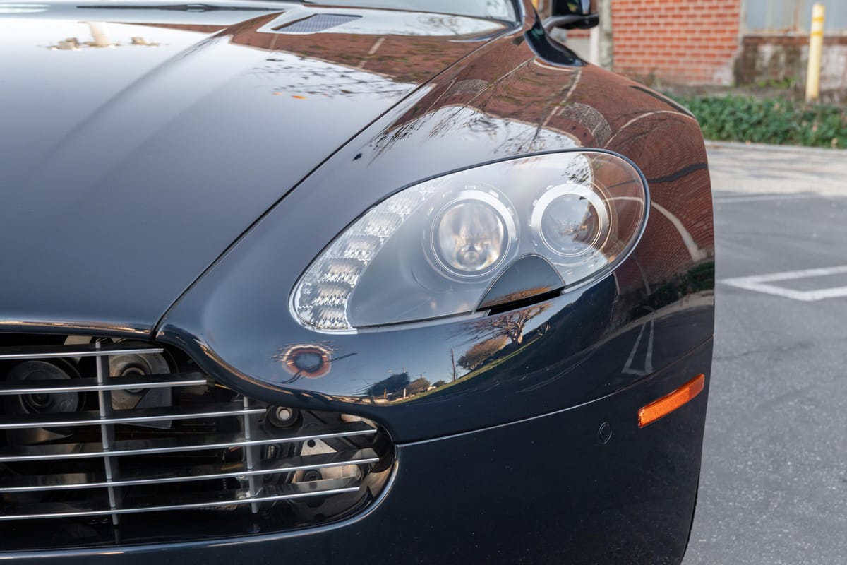 2009 Aston Martin V8 Vantage Coupe