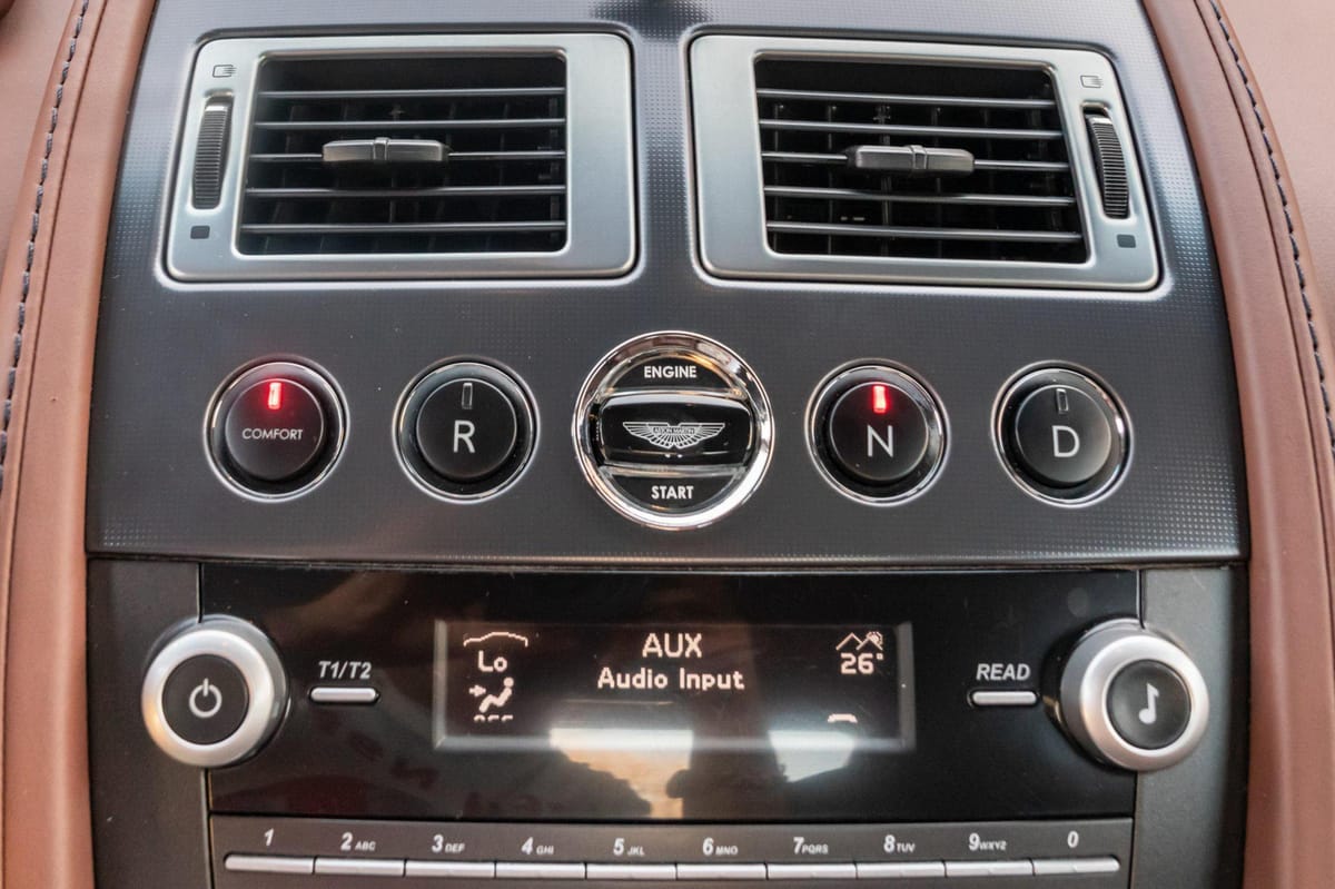 2009 Aston Martin V8 Vantage Coupe