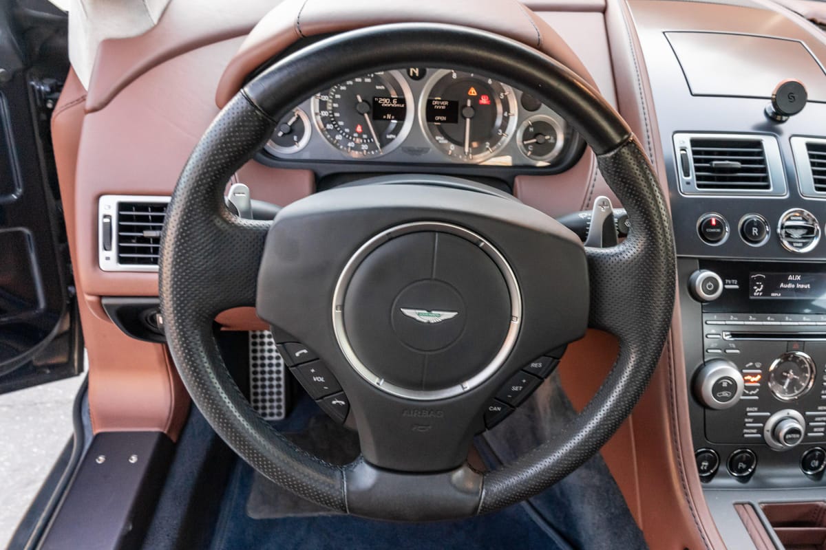 2009 Aston Martin V8 Vantage Coupe