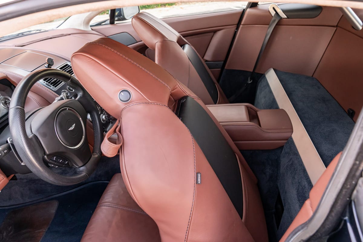 2009 Aston Martin V8 Vantage Coupe