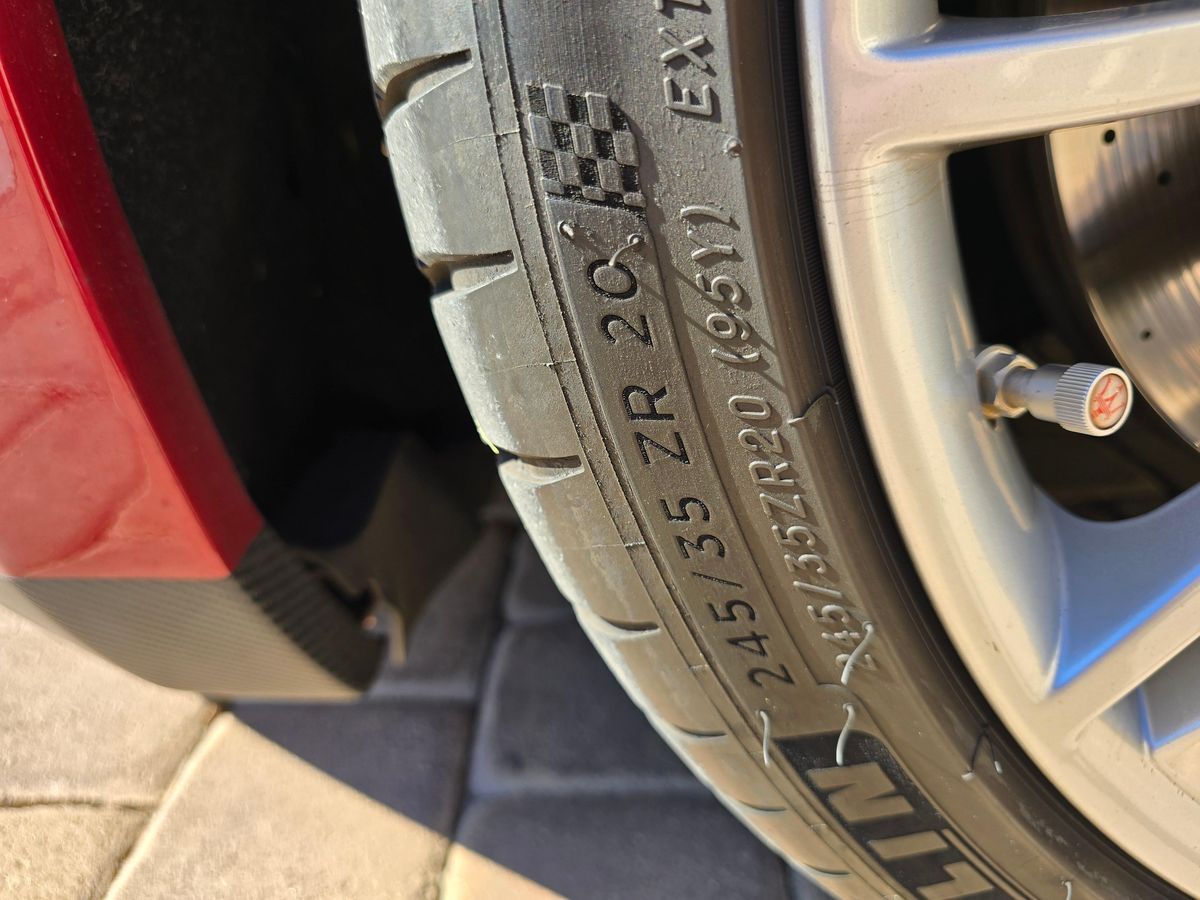 2014 Maserati GranTurismo Sport