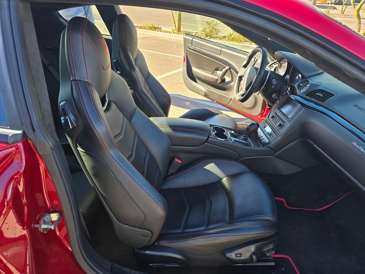 2014 Maserati GranTurismo Sport