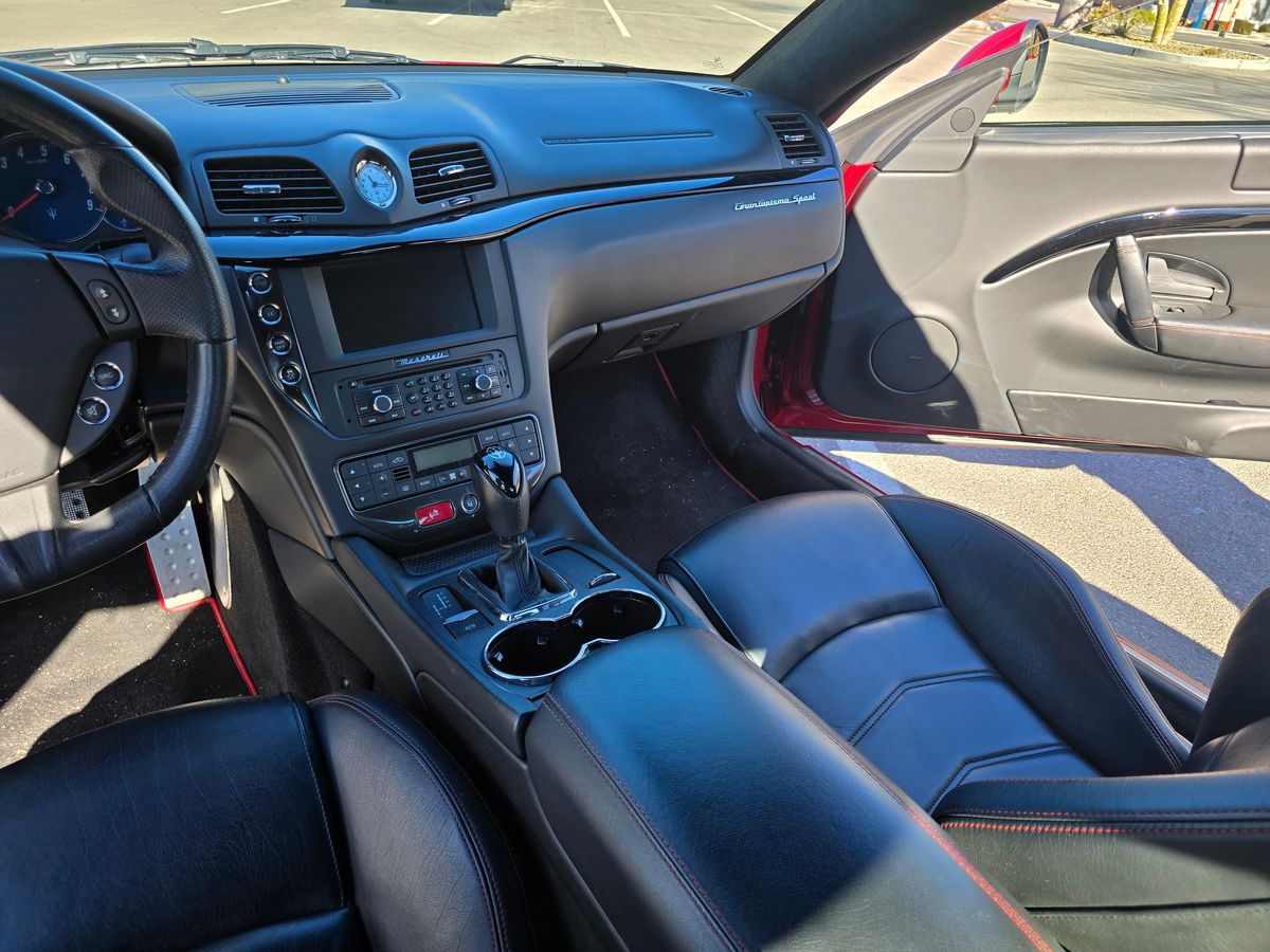 2014 Maserati GranTurismo Sport