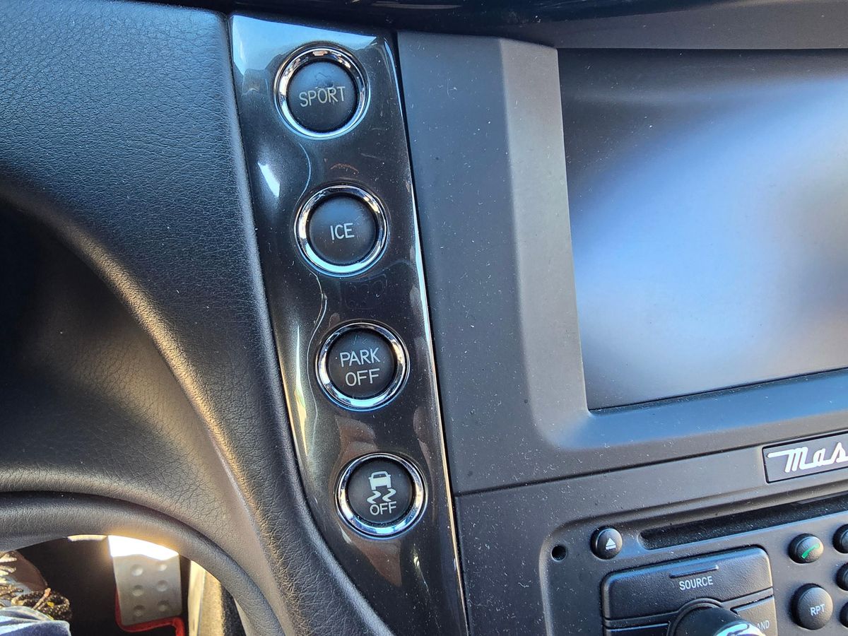 2014 Maserati GranTurismo Sport