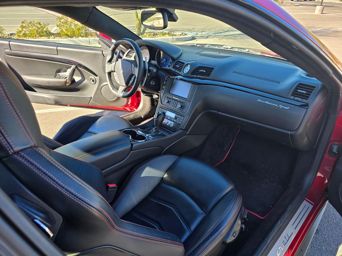 2014 Maserati GranTurismo Sport