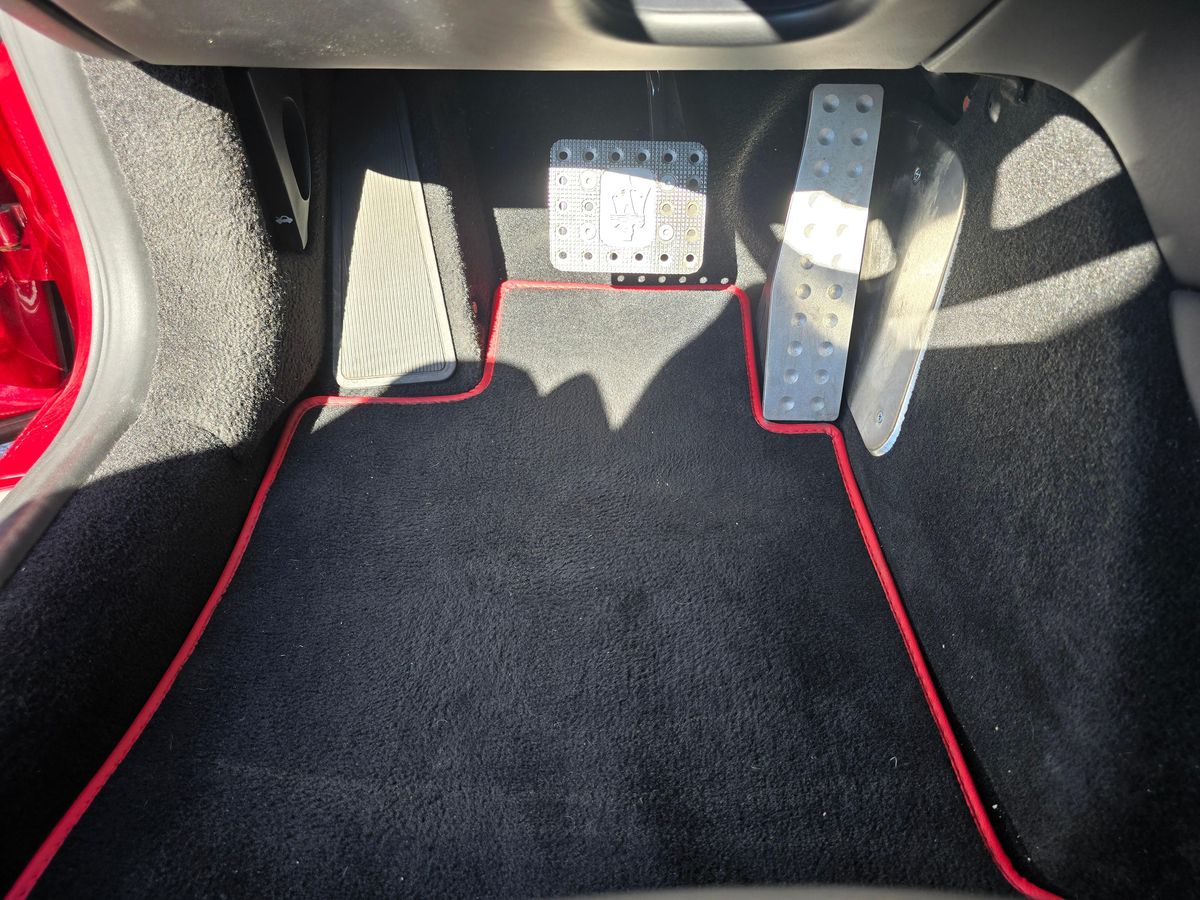 2014 Maserati GranTurismo Sport